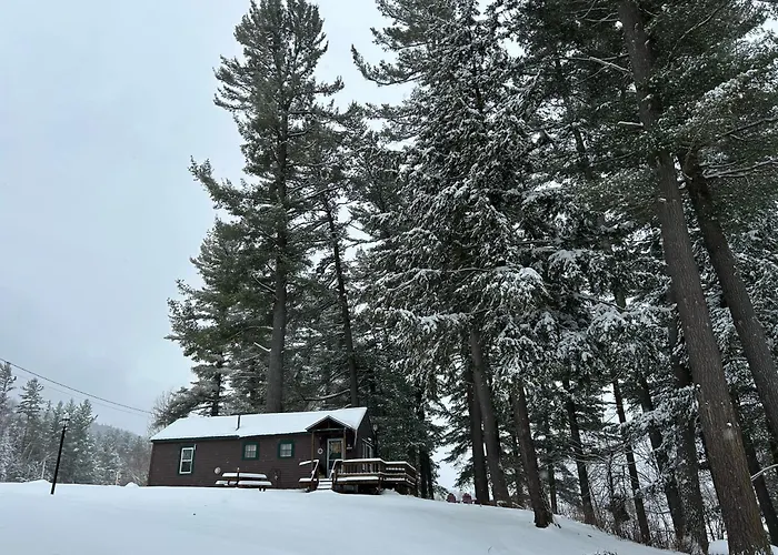 Paddler\'S Rest Lakeside Cabins And Motel