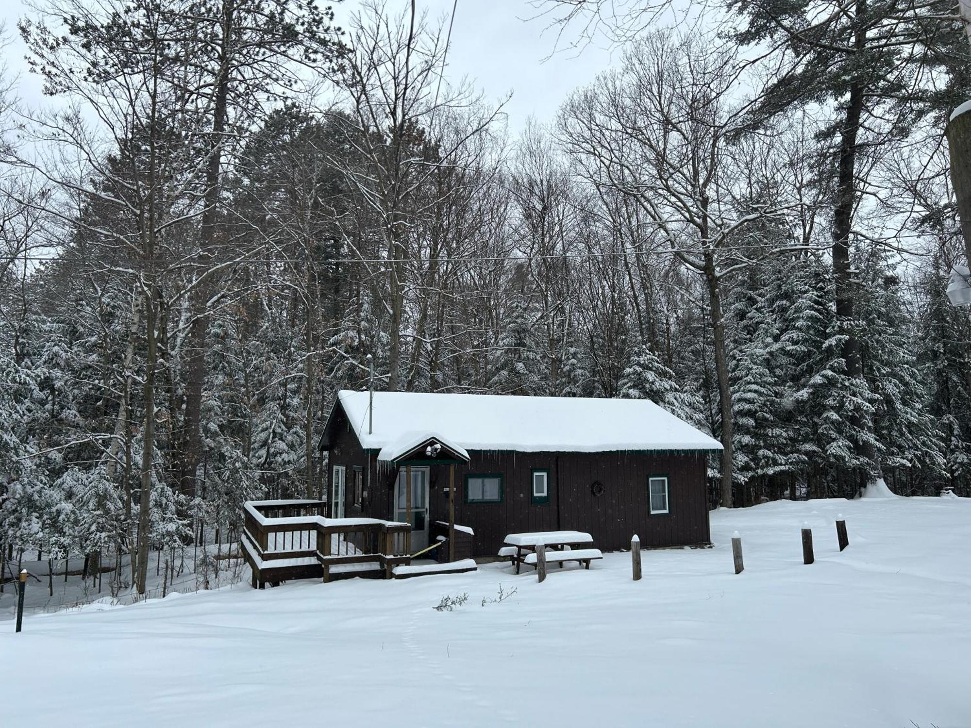 Paddler's Rest Lakeside And Lodge *